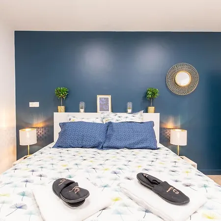 T3 Avec Terrasse & Jardin Proche De La Gare Alfred Musset Апартаменты *